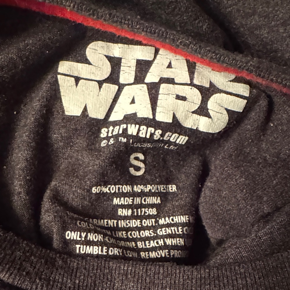 Star Wars 'The Rise of Skywalker' Kids Black Graphic Tee - size S kids - Picture 4 of 4